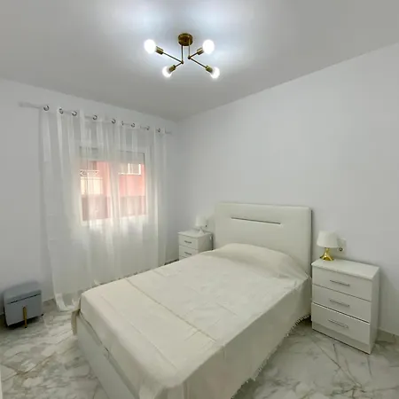 Moderno Apartamento Con Piscina * Torrevieja